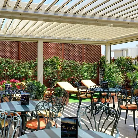Hotel Marcella Royal - Rooftop Garden 4*