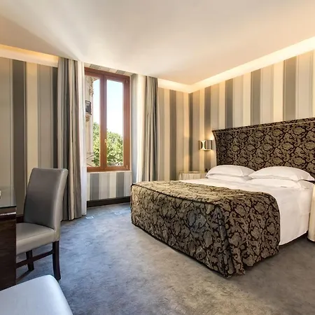 Hotel Marcella Royal - Rooftop Garden Roma