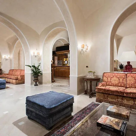 Marcella Royal - Rooftop Garden