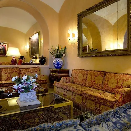 Marcella Royal - Rooftop Garden