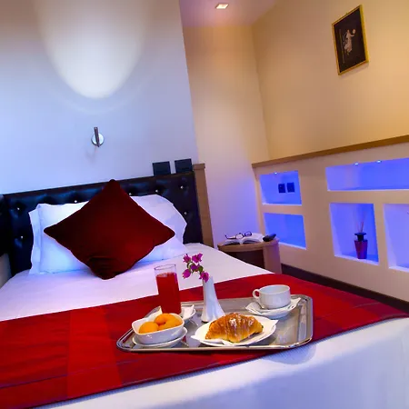 Hotel Marcella Royal - Rooftop Garden