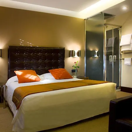 Marcella Royal - Rooftop Garden