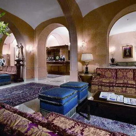 Hotel Marcella Royal - Rooftop Garden