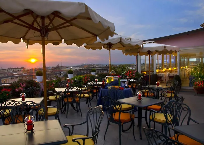 Hotel Marcella Royal - Rooftop Garden