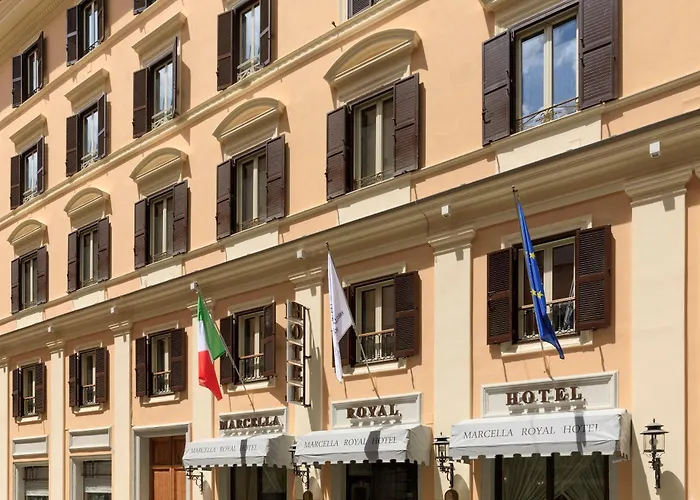 Marcella Royal - Rooftop Garden 4* Rom