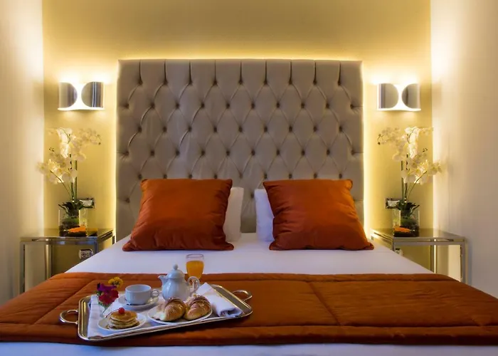 Marcella Royal - Rooftop Garden