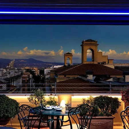 Marcella Royal - Rooftop Garden Hotell 4*
