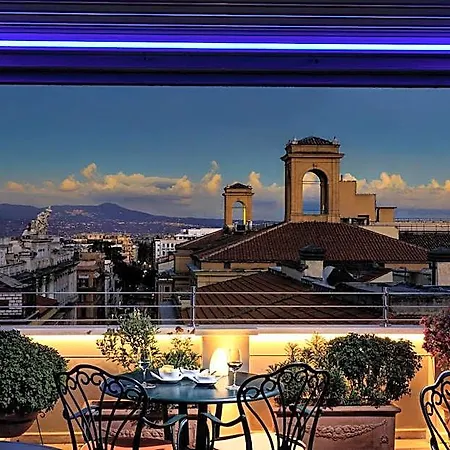 Marcella Royal - Rooftop Garden Otel