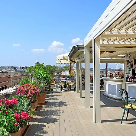 Marcella Royal - Rooftop Garden Otel Roma