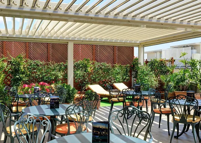 Ξενοδοχείο Marcella Royal - Rooftop Garden 4*