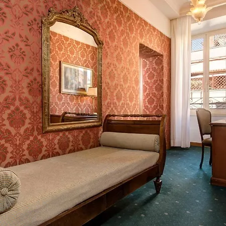 Otel Marcella Royal - Rooftop Garden Roma