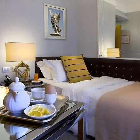 Marcella Royal - Rooftop Garden Otel 4*