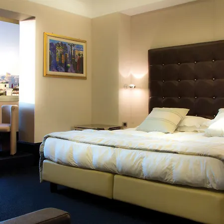Marcella Royal - Rooftop Garden Otel 4*