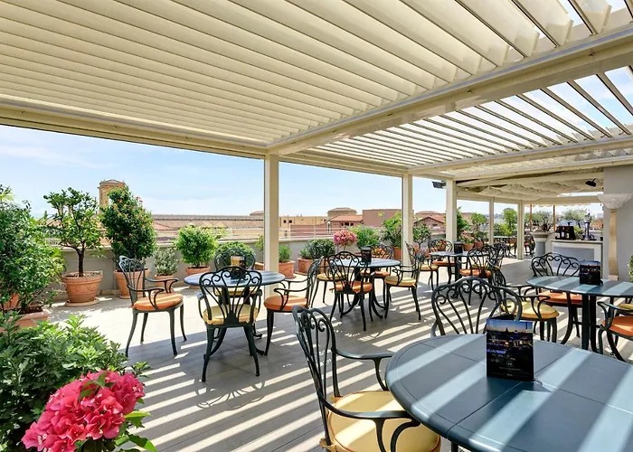 Hotel Marcella Royal - Rooftop Garden 4*