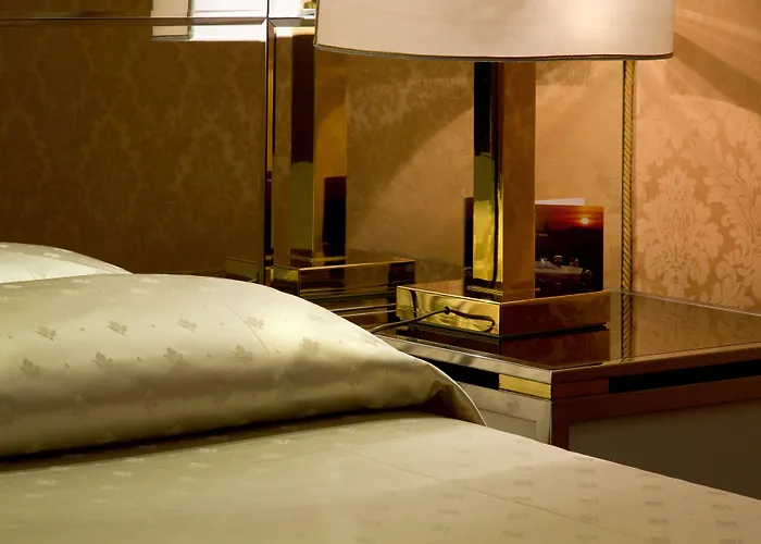 Marcella Royal - Rooftop Garden Hotel Roma